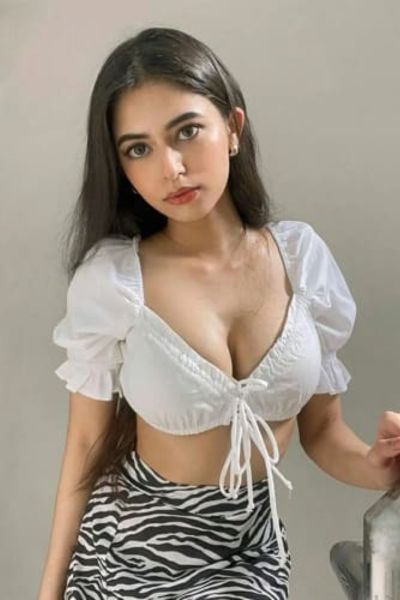 escort service in Daman